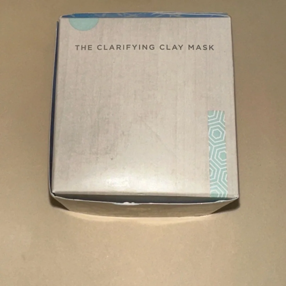 Tatcha Gold and White Clarifying Clay Mask - Picture 3 of 5